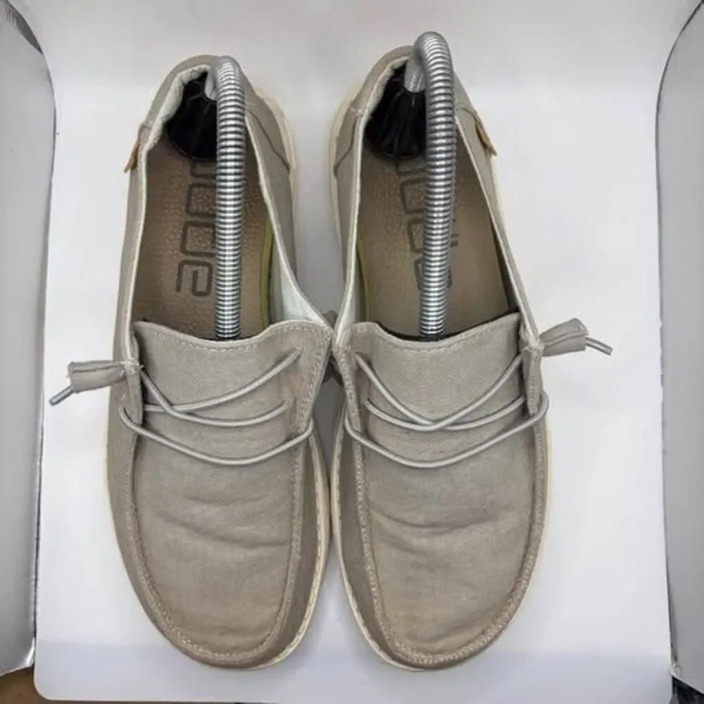 Hey Dude women’s gray